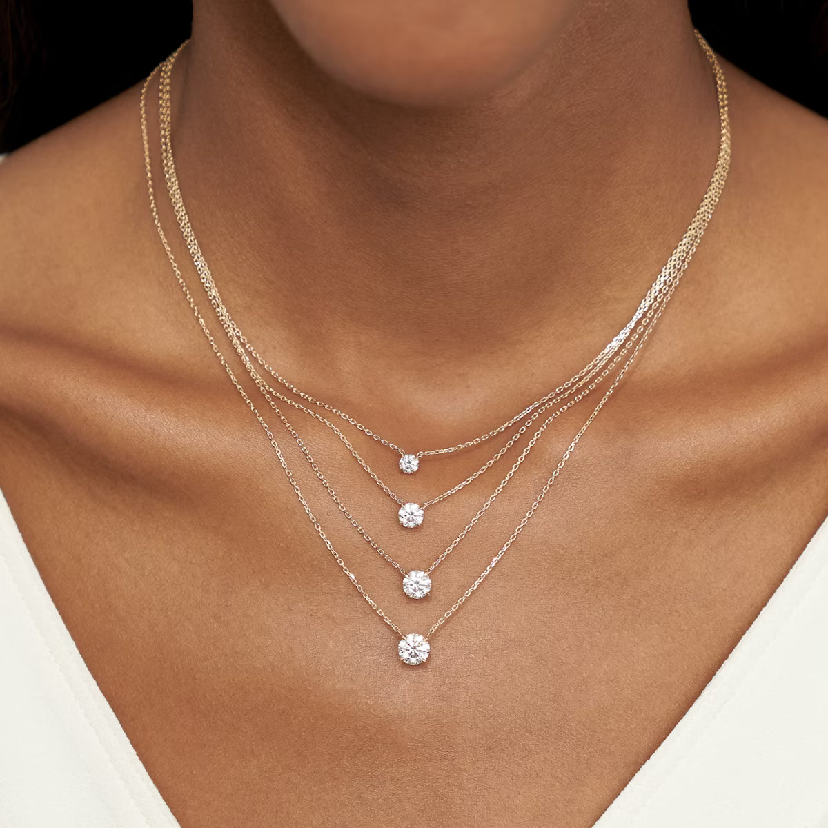 Ethically sourced diamond solitaire necklace with prong setting and cable chain